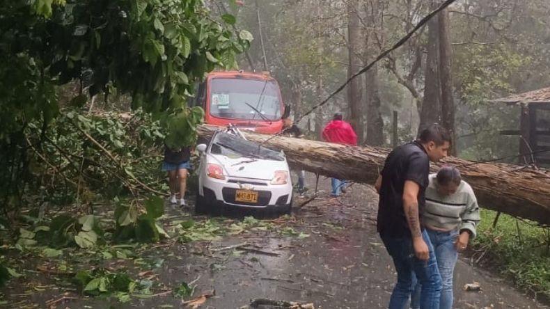 Emergencia por lluvias en Ibagué: daños y desbordes en el Cañón del Combeima