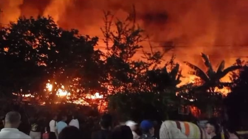 Grave incendio en Álamos moviliza a organismos de socorro en Ibagué